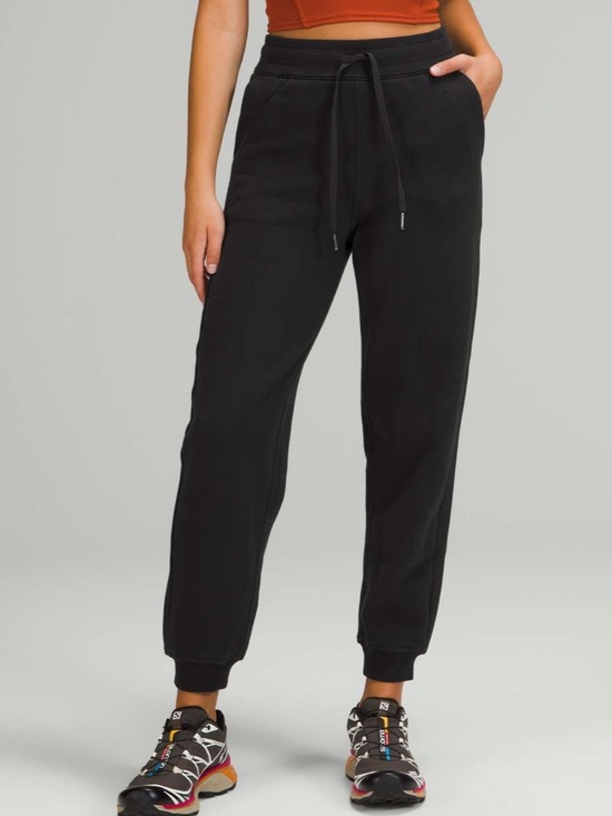 lululemon athletica Pants - Lululemon Scuba Relaxed High Rise Jogger in Black ~ 26.5”
